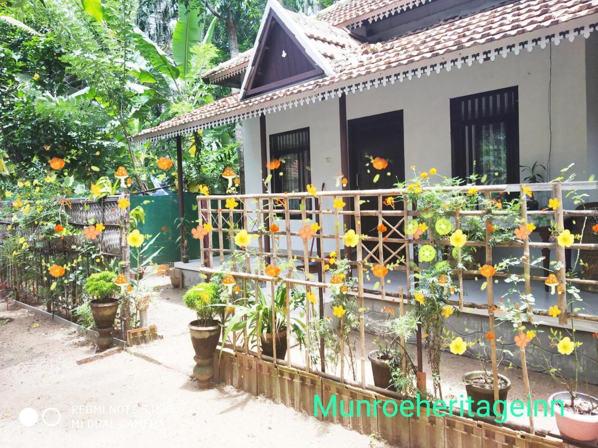 Munroe Heritage Inn Mundrothuruth ภายนอก รูปภาพ